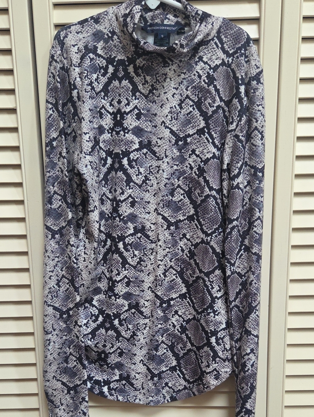 French Connection Black and Gray Snake-Print Women's Skirt